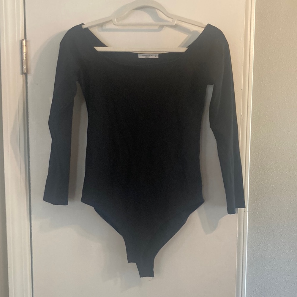 Mango Pop Black Off-The-Shoulder Bodysuit